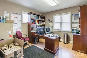 547 N Oakland Ave, Statesville, NC 28677 - Photo 29