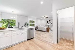 315 E Glendale Ave, Mount Holly, NC 28120 - Photo 11