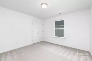 315 E Glendale Ave, Mount Holly, NC 28120 - Photo 17