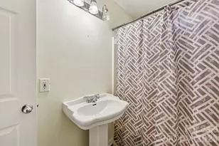 7106 Spring Creek Ln, Charlotte, NC 28273 - Photo 17