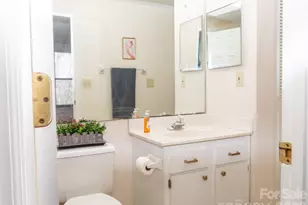 9718 Old Gate Dr, Matthews, NC 28105 - Photo 13