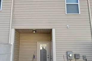 12716 Persimmon Tree Dr, Charlotte, NC 28273 - Photo 11