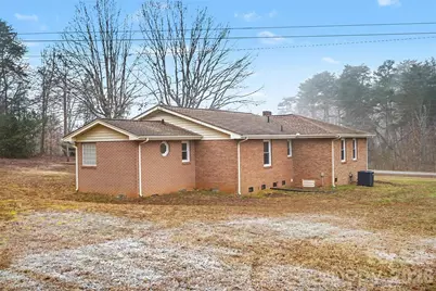 1994 Greenleaf Road, Clover, SC 29710 - Photo 27