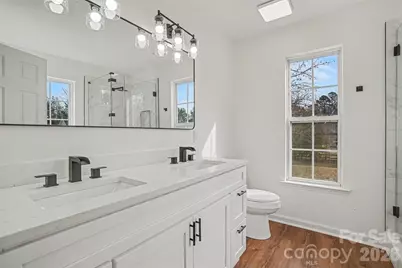 8106 Castlemaine Drive, Matthews, NC 28104 - Photo 17