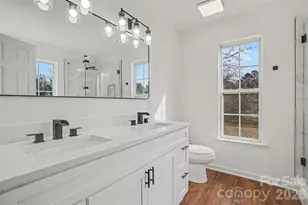 8106 Castlemaine Dr, Matthews, NC 28104 - Photo 17