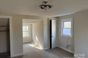 171 Oakdale Dr, Spruce Pine, NC 28777 - Photo 9