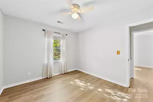 240 Vermont Dr, Stanley, NC 28164 - Photo 17