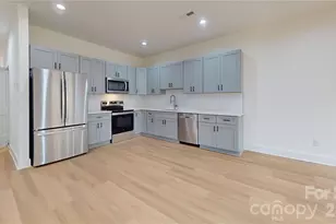 2518 Elmin St, Charlotte, NC 28208 - Photo 5