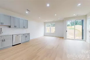 2518 Elmin St, Charlotte, NC 28208 - Photo 9