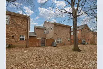 9177 Bonnie Briar Circle, Charlotte, NC 28277 - Photo 35