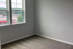 4455 Reed Crk Dr, Sherrills Ford, NC 28673 - Photo 5