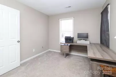 1109 Triece Lane, Charlotte, NC 28215 - Photo 9