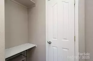 1109 Triece Ln, Charlotte, NC 28215 - Photo 11