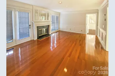 3906 Melshire Lane, Charlotte, NC 28269 - Photo 3