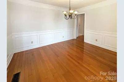 3906 Melshire Lane, Charlotte, NC 28269 - Photo 11