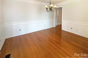 3906 Melshire Ln, Charlotte, NC 28269 - Photo 11