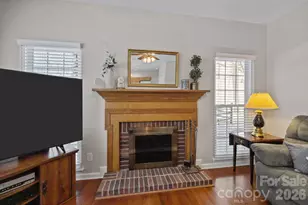 8609 Abbey Brook Ct, Charlotte, NC 28216 - Photo 9
