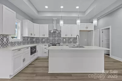 913 Wilson W Lee Boulevard, Statesville, NC 28677 - Photo 9