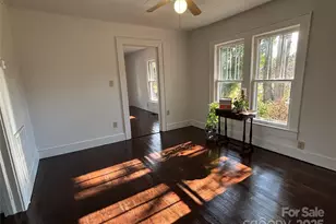 142 26th St SW, Hickory, NC 28602 - Photo 7