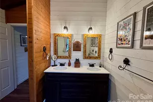 105 Pinnacle Ridge Rd, Beech Mountain, NC 28604 - Photo 17