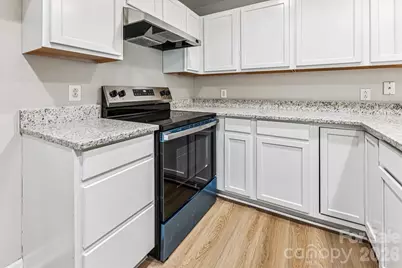 718 W Trade Street #302, Charlotte, NC 28202 - Photo 19