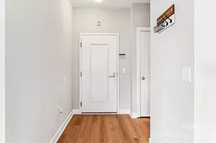 718 W Trade St, Charlotte, NC 28202 - Photo 5