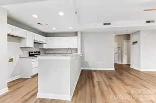 718 W Trade St, Charlotte, NC 28202 - Photo 23