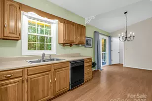 112 Serenity Cir, Hendersonville, NC 28792 - Photo 11