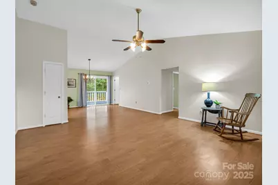 112 Serenity Circle, Hendersonville, NC 28792 - Photo 3