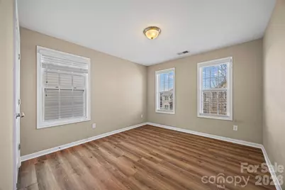 8919 Inverness Bay Road, Charlotte, NC 28278 - Photo 19