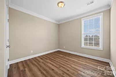 8919 Inverness Bay Road, Charlotte, NC 28278 - Photo 15