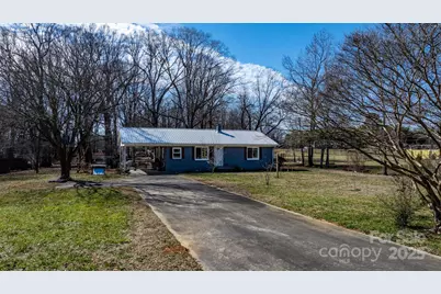 3021 Tryon Courthouse Road, Bessemer City, NC 28016 - Photo 5