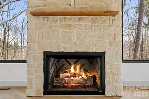 643 Settlers Trl, Mars Hill, NC 28754 - Photo 19