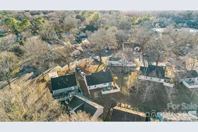 2704 Hillmont Drive, Charlotte, NC 28226 - Photo 27