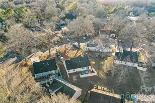 2704 Hillmont Dr, Charlotte, NC 28226 - Photo 27