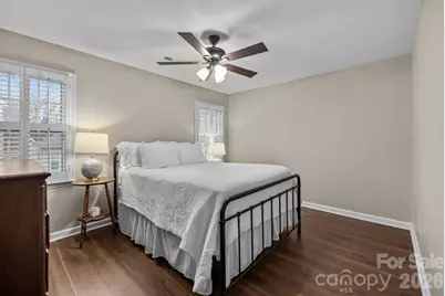 2704 Hillmont Drive, Charlotte, NC 28226 - Photo 15