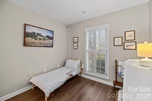 2704 Hillmont Dr, Charlotte, NC 28226 - Photo 11