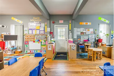 547 N Oakland Avenue, Statesville, NC 28677 - Photo 3