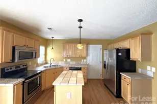 7304 Ravanna Dr, Charlotte, NC 28213 - Photo 7