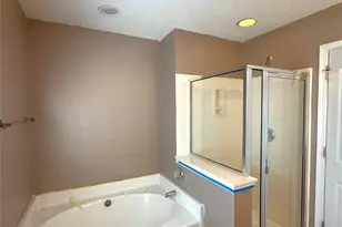 7304 Ravanna Dr, Charlotte, NC 28213 - Photo 15