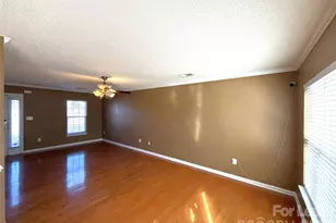 7304 Ravanna Dr, Charlotte, NC 28213 - Photo 5