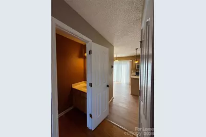 7304 Ravanna Drive, Charlotte, NC 28213 - Photo 11