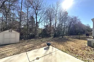 7304 Ravanna Dr, Charlotte, NC 28213 - Photo 21