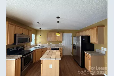 7304 Ravanna Drive, Charlotte, NC 28213 - Photo 7