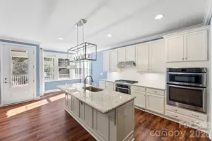 6065 Chimney Bluff Rd, Lancaster, SC 29720 - Photo 9