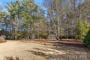 6065 Chimney Bluff Rd, Lancaster, SC 29720 - Photo 39