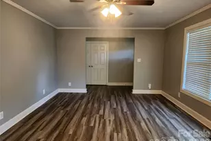 432 Virginia Ave, Statesville, NC 28677 - Photo 23
