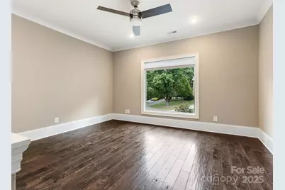 2011 Sharon Avenue, Charlotte, NC 28211 - Photo 31