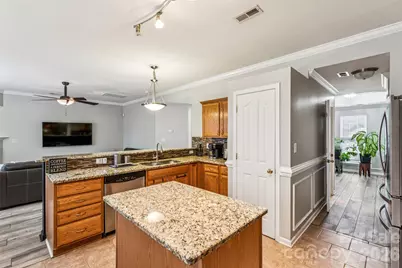 610 Grantham Lane, Charlotte, NC 28262 - Photo 21