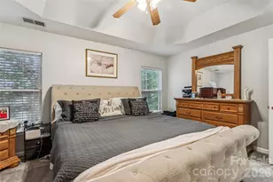 610 Grantham Ln, Charlotte, NC 28262 - Photo 23